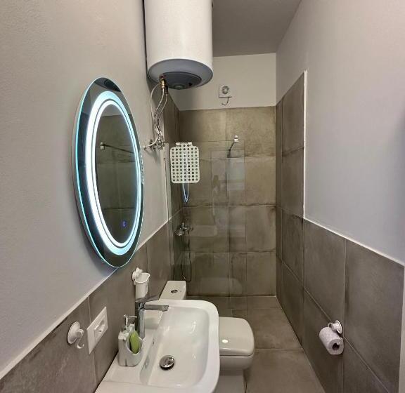 اتاق استاندارد چهار تخته, Las Palmas Guesthouse