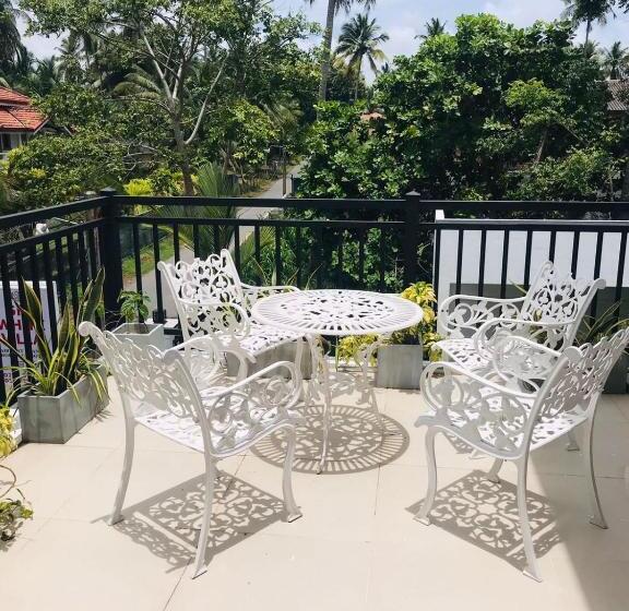 اتاق استاندارد, Sri White Villa Airport Boutique