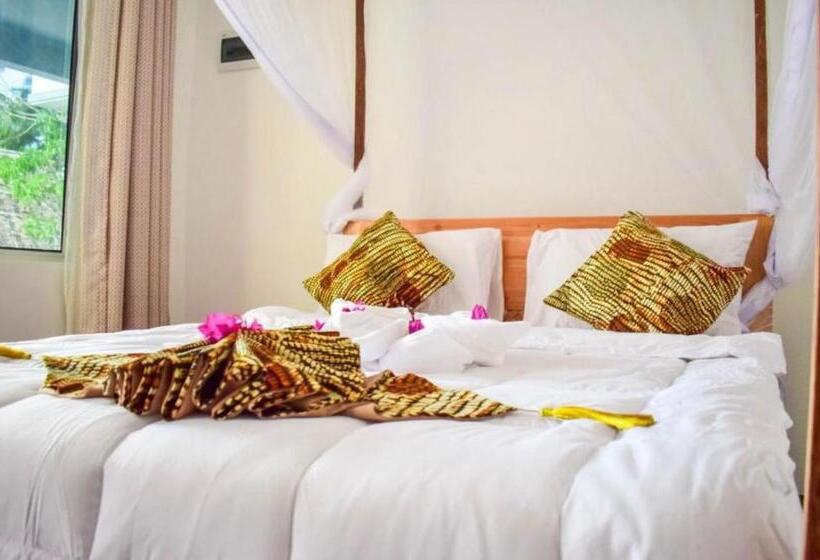 اتاق استاندارد, Tolo Tolo Resort