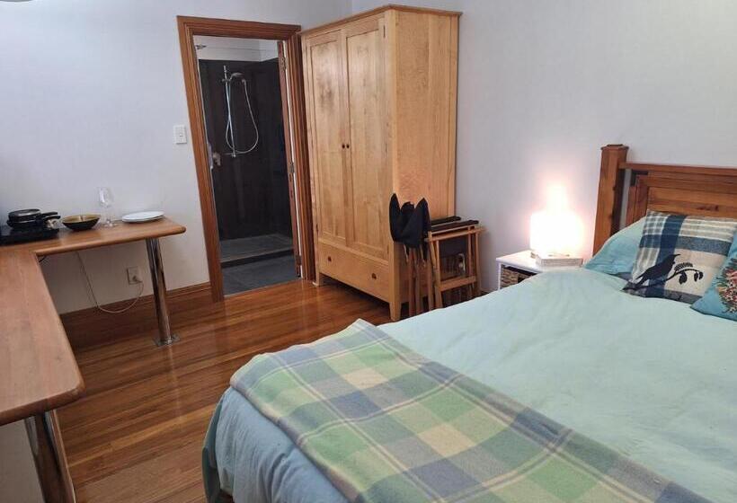 اتاق استاندارد, Hansen Park Guest Cottage