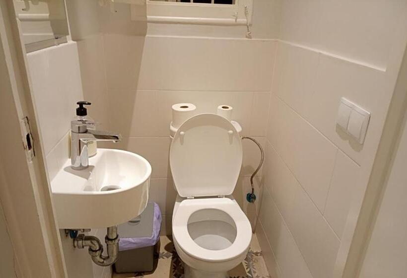 اتاق استاندارد با سرویس بهداشتی مشترک, Amat Private Rooms Near Plaza Universitat