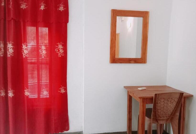 اتاق استاندارد, Wild Eagle Safari Resort
