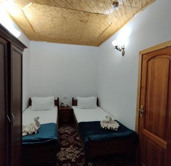 اتاق استاندارد, Parvina Boutigue