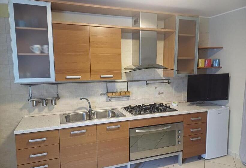 اتاق استاندارد, Affitta Camere Gold