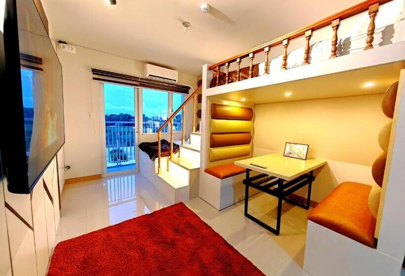 اتاق استاندارد با بالکن, Dream Staycation At Pendragon Style