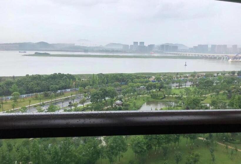 اتاق استاندارد با تخت بزرگ, Zhoushan Yibo