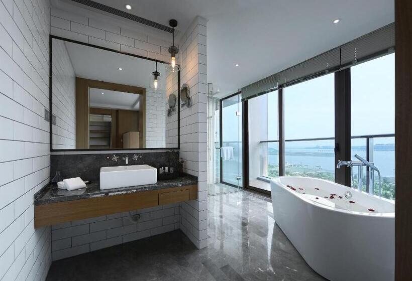 Deluxe Suite Sea View, Zhoushan Yibo