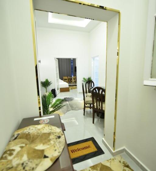 آپارتمان 1 خوابه با چشم‌انداز, Family Suites Cairo Downtown