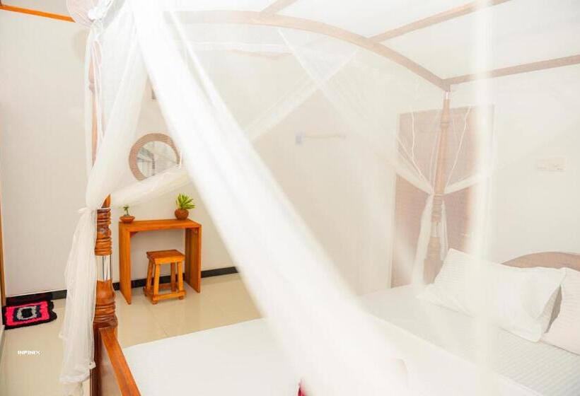 اتاق اکونومی, Hanguk Villa Mirissa