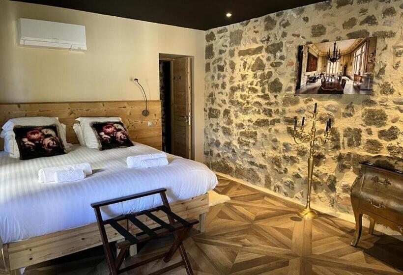 اتاق استاندارد با تخت بزرگ, Le 19 Chambre Chapelle 43m2   Centre Historique   Clim