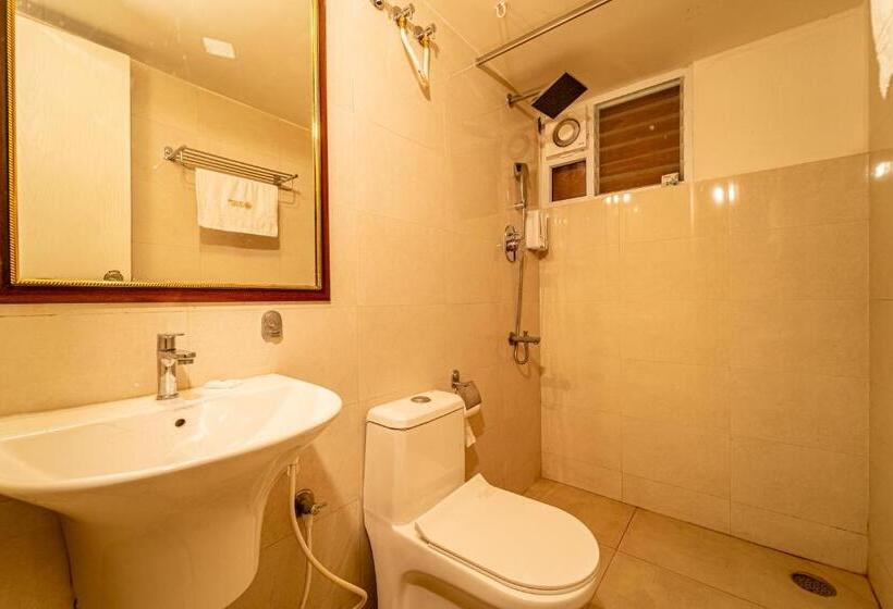 سوئیت با تخت بزرگ, Seasons Suites Hbr