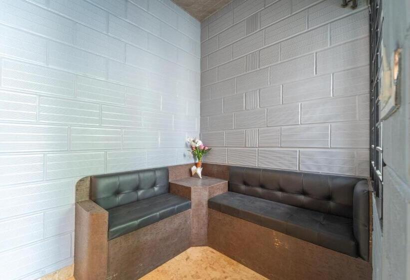 استودیوی لوکس, Seasons Suites Hbr