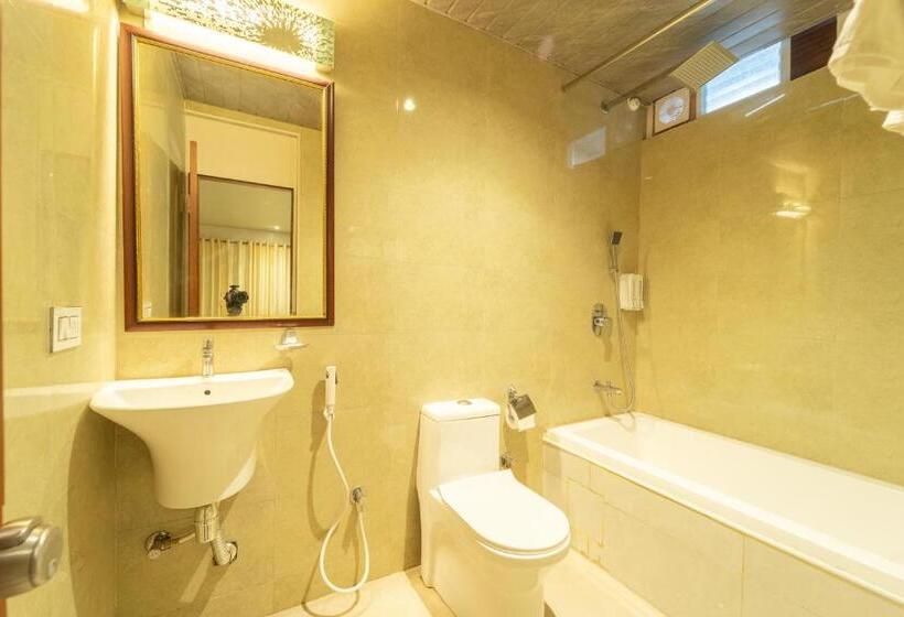 استودیوی استاندارد, Seasons Suites Hbr