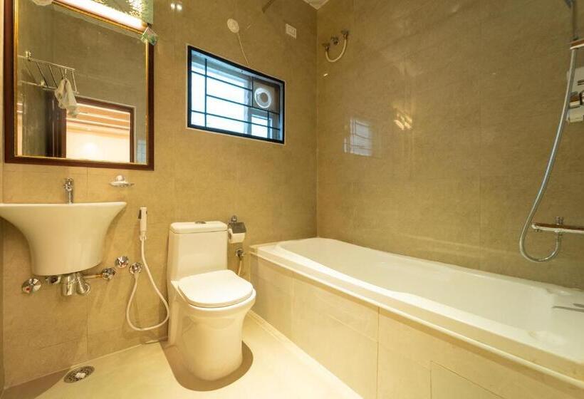 اتاق سوپریور چهار تخته, Seasons Suites Hbr