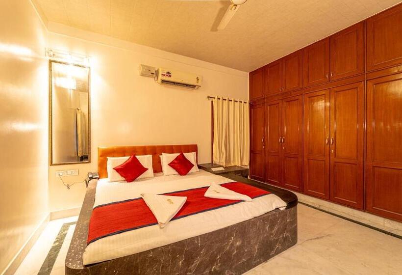اتاق استاندارد با تخت بزرگ, Seasons Suites Hbr