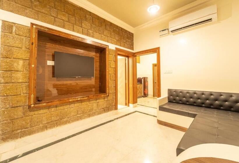 ویلای یک اتاق خوابه با استخر شنا, Seasons Suites Hbr