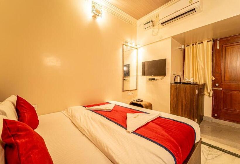 خانه 1 خوابه, Seasons Suites Hbr