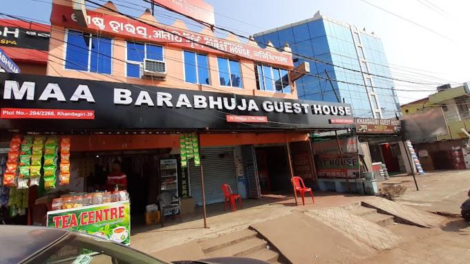 اتاق استاندارد سه نفره, Smita Residency A Barabhuja Hotel Group