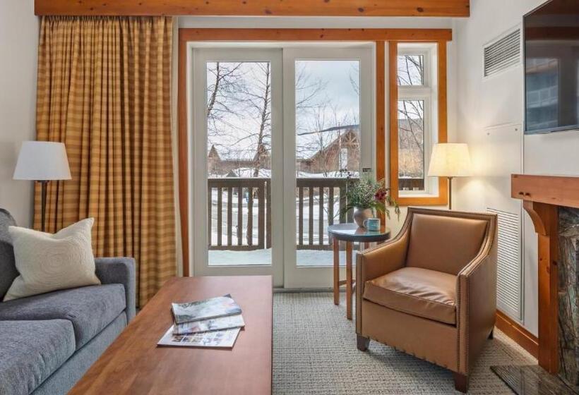 استودیو استاندارد با تخت کینگ, 1216 The Lodge At Spruce Peak Ski In Ski Out Studio Spruce Peak Village Views 2nd Floor