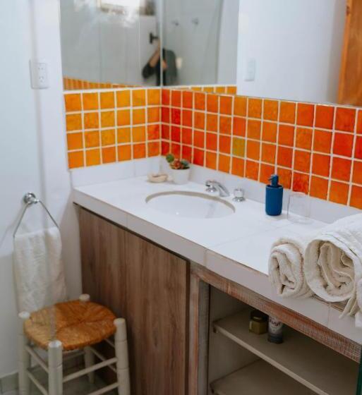 ویلای استاندارد با چشم‌انداز باغ, Acequia Ecocabañas