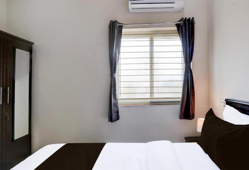 اتاق کلاسیک سه تخته, Super Hotel O Adibatla