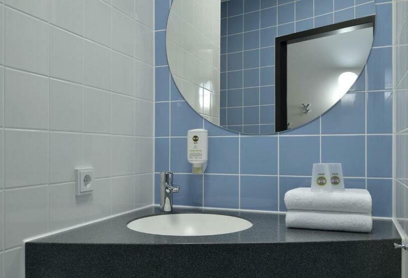 اتاق استاندارد, B&b Hotel Braunschweig City