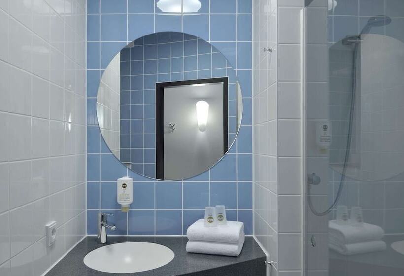 اتاق استاندارد, B&b Hotel Braunschweig City