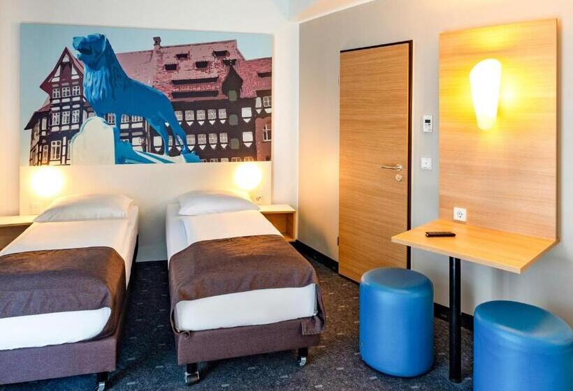 اتاق استاندارد سه نفره, B&b Hotel Braunschweig City
