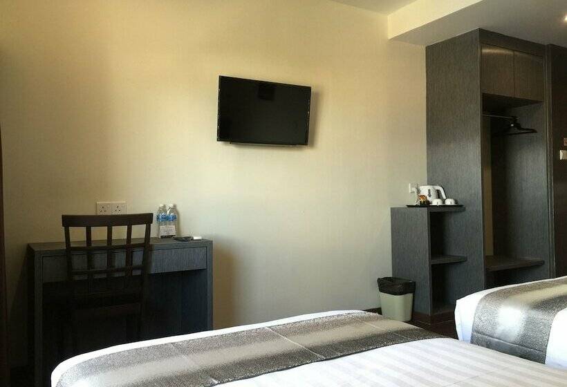 豪华房间, Check Inn Hotel Tawau