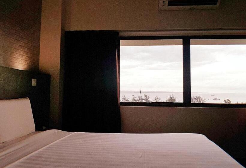 行政家庭房, Check Inn Hotel Tawau