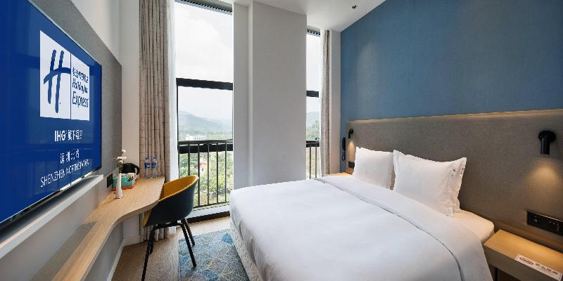 高级三人间, Check Inn Hotel Tawau
