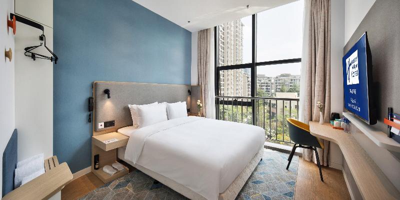 高级三人间, Check Inn Hotel Tawau