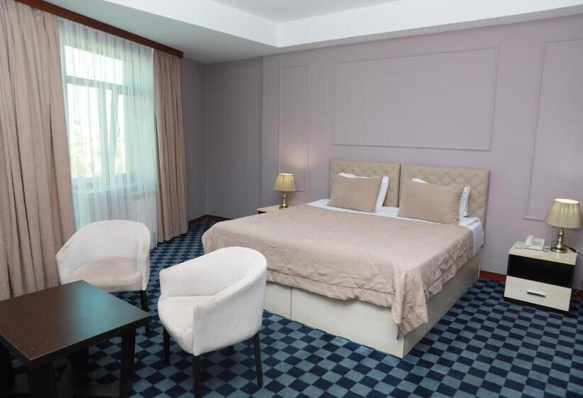 اتاق لوکس با بالکن و چشم‌انداز دریا, Sea Pearl