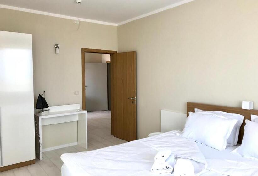 1 Bedroom Deluxe Apartment Sea View, St. Panteleimon Beach