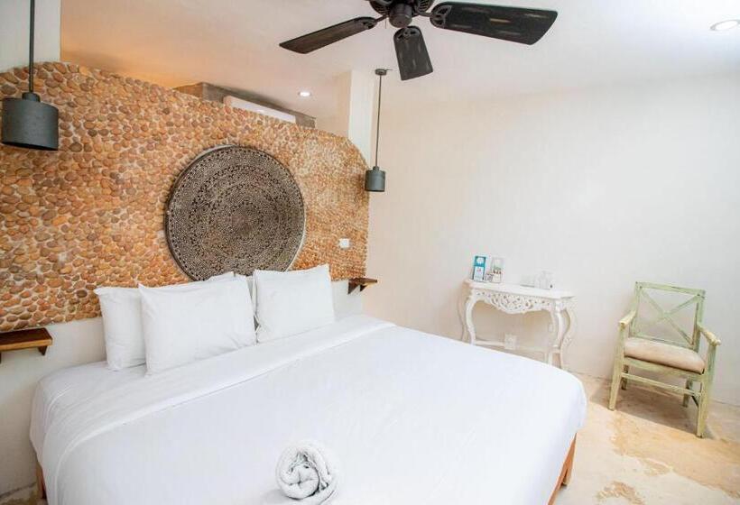 اتاق لوکس, Spirit Holbox