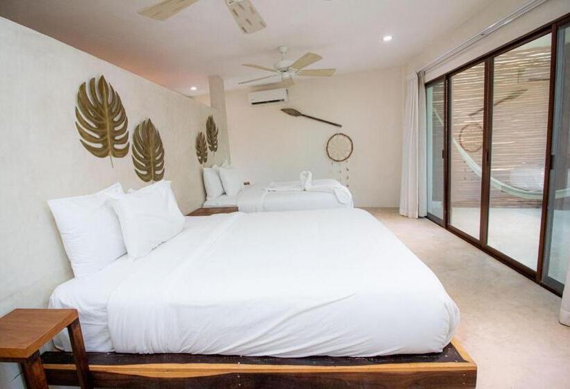 اتاق لوکس, Spirit Holbox