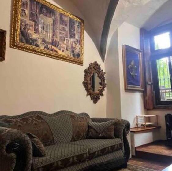 اتاق استاندارد, Burg Hermannstein   Queens Room