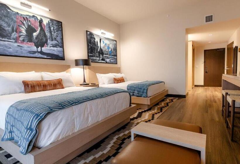 اتاق استاندارد با بالکن, Chicken Ranch Casino Resort