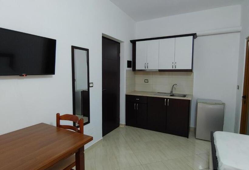 اتاق استاندارد با بالکن, Villa Leonel
