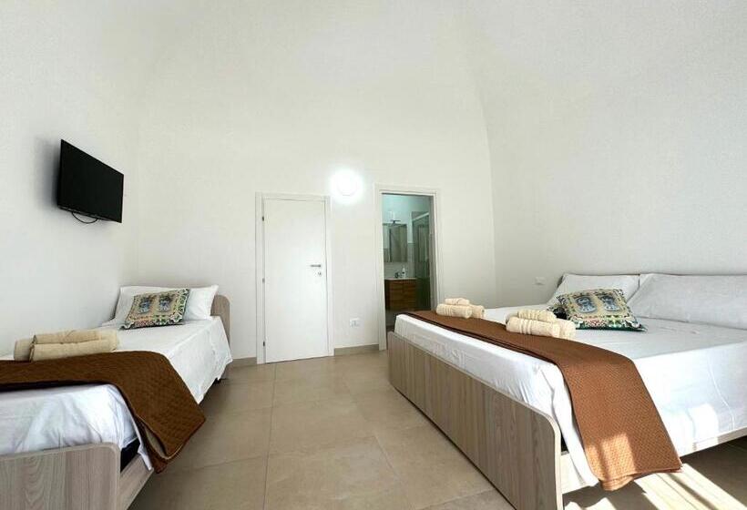 اتاق استاندارد سه نفره, Casa Ferrante