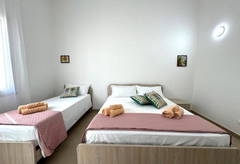 سوییت جونیور لوکس, Casa Ferrante