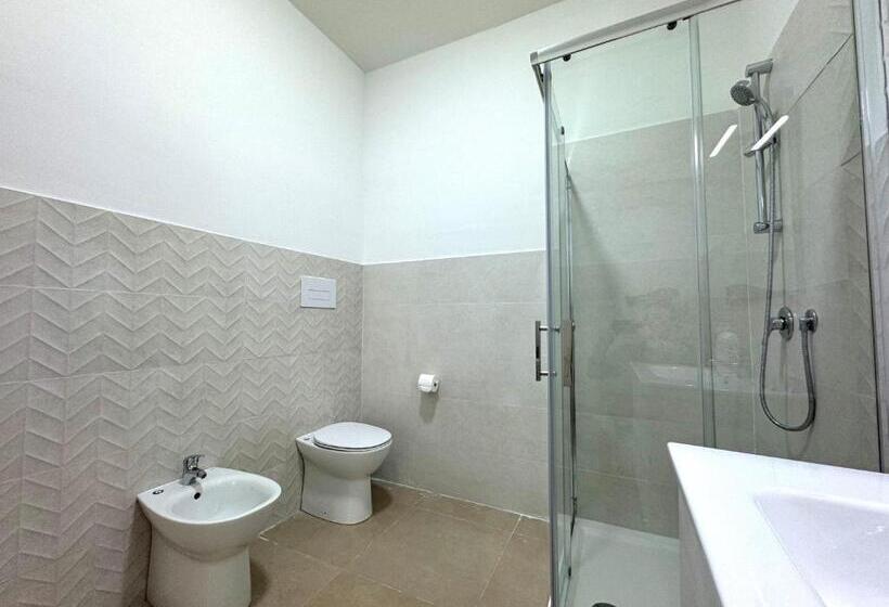 سوییت جونیور با بالکن, Casa Ferrante