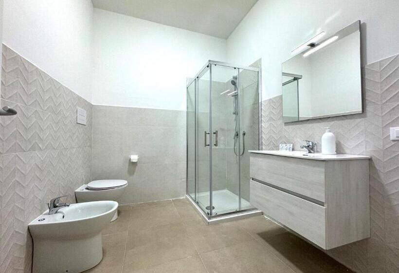 سوییت جونیور با بالکن, Casa Ferrante