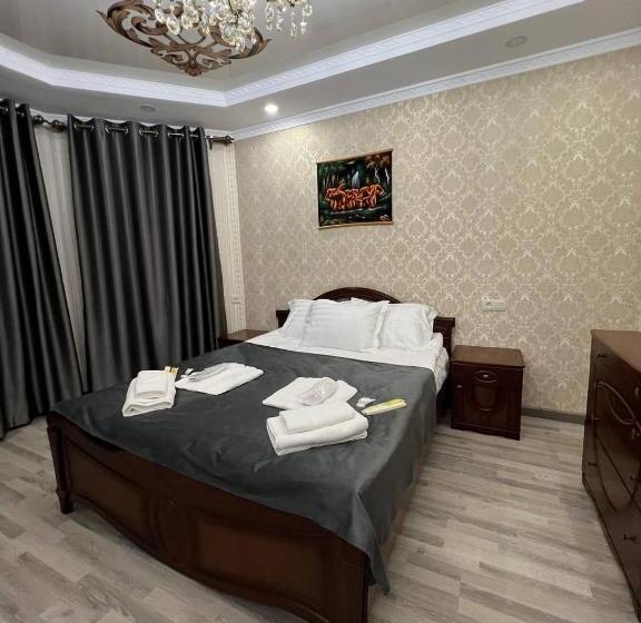 اتاق استاندارد, Nur Guest House