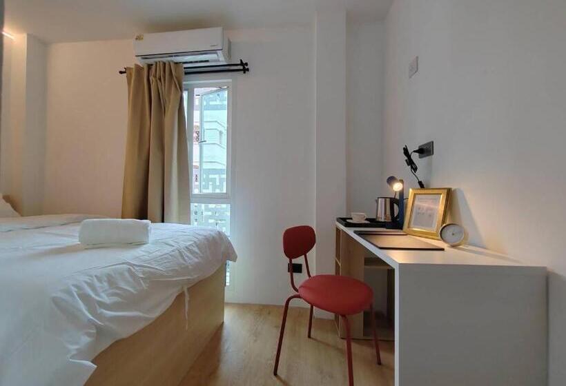 اتاق سوپریور یک تخته, The Motuga Hostel Bangkok