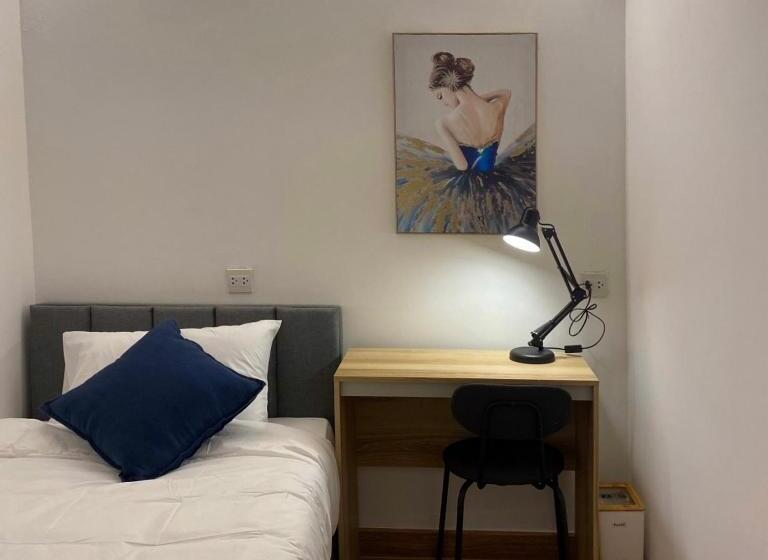 اتاق استاندارد یک نفره, The Motuga Hostel Bangkok