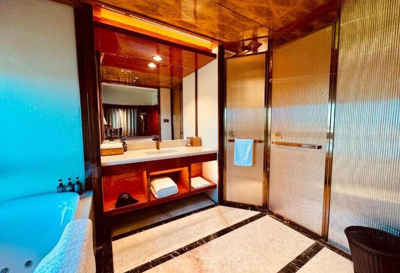 سوییت, 珠海金湾毛林大酒店