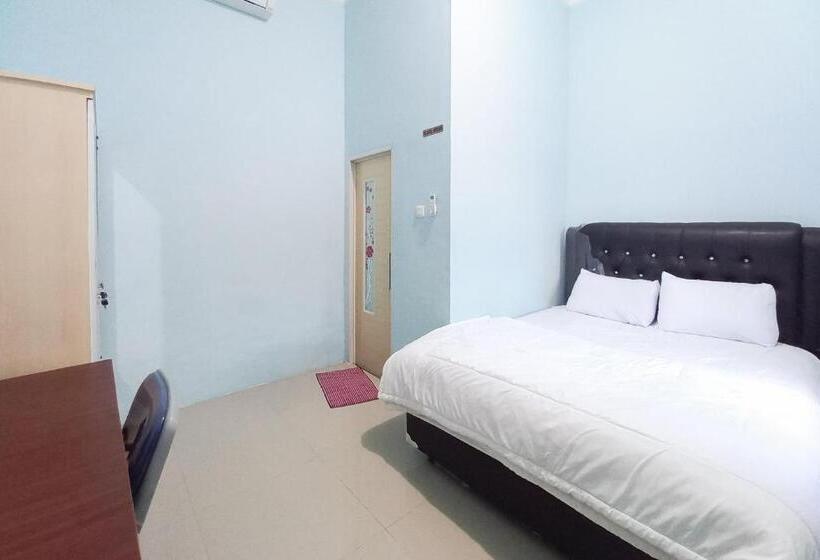 اتاق لوکس, Rega Guesthouse Redpartner