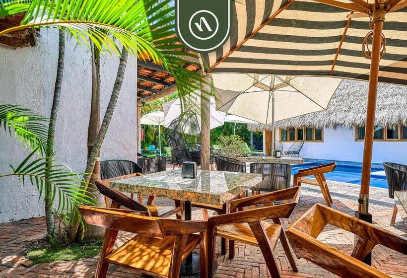 تختخواب در اتاق مشترک, 2 Double Beds   Dormitory Room In Nuevo Vallarta