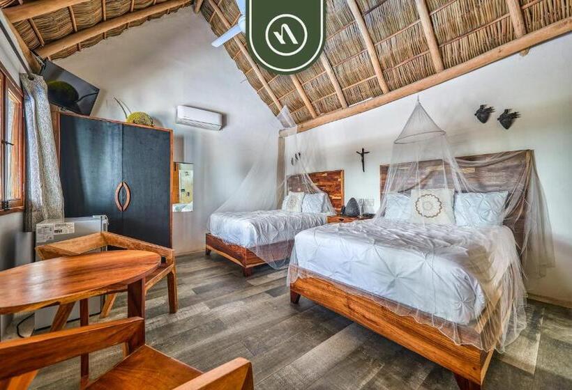 تختخواب در اتاق مشترک, 2 Double Beds   Dormitory Room In Nuevo Vallarta